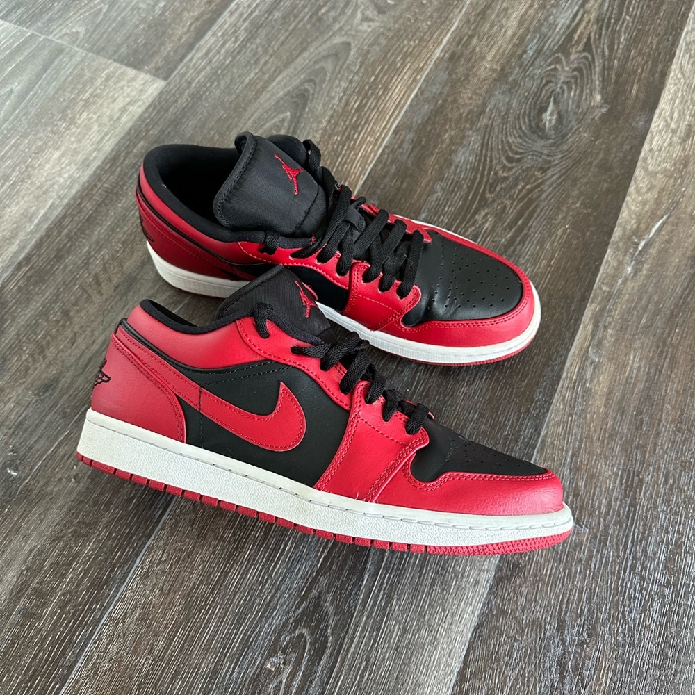 Jordan 1 Reverse Bred - Red and Black Sneakers Classic Style